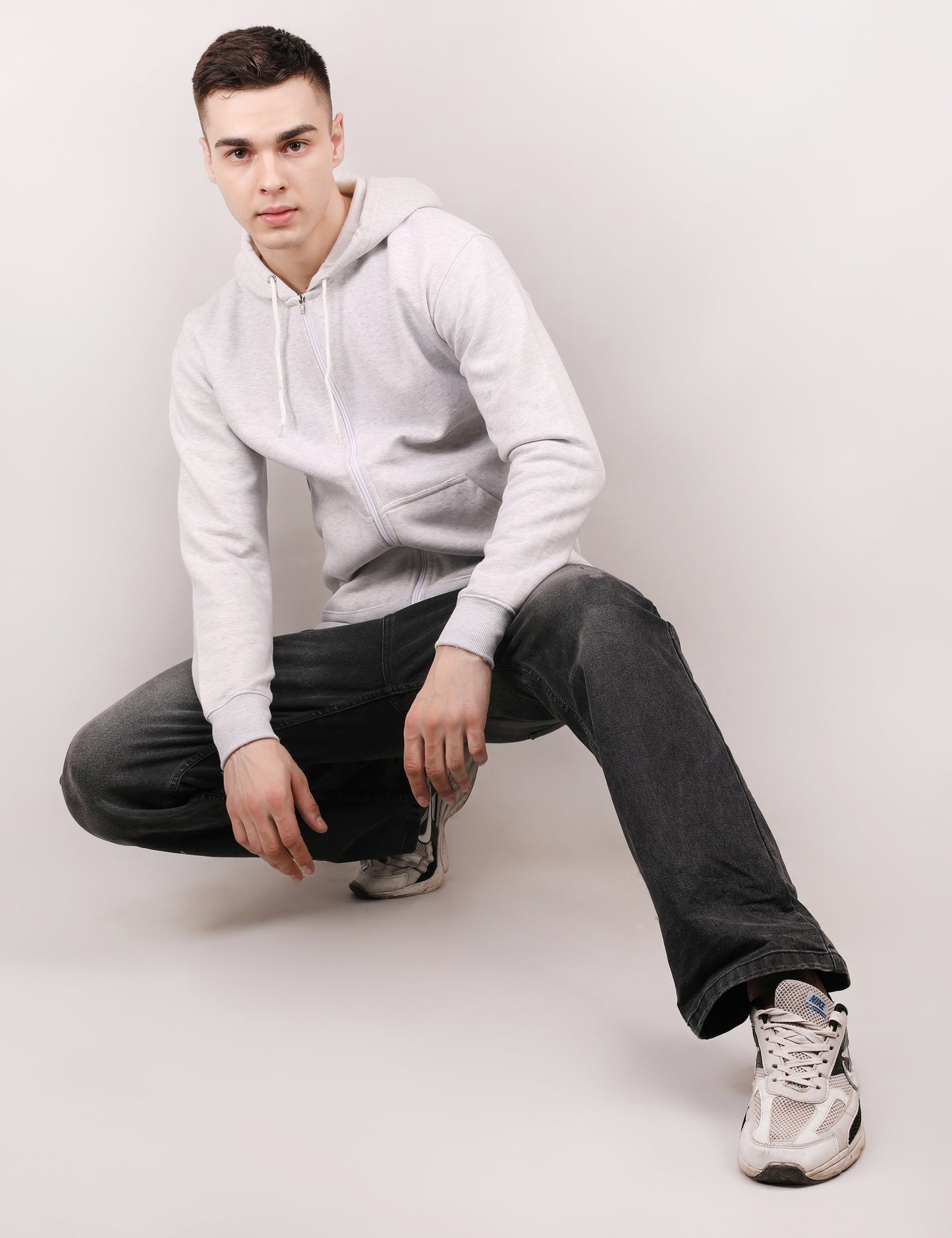 White Zipper Hoodie – Unisex | 100% Cotton Fleece | Custom Bulk Wear